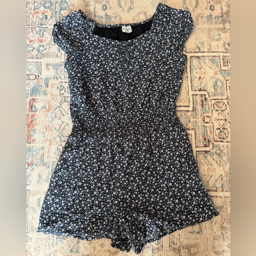Abercrombie Kids floral romper, girls 13/14